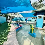 Diamond Beach 84